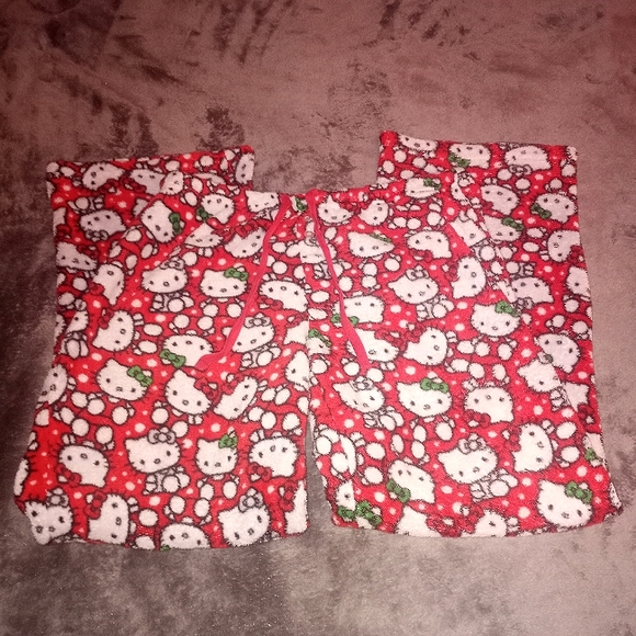 Hello Kitty Intimates & Sleepwear Large Hello Kitty Y2k Soft Fuzzy